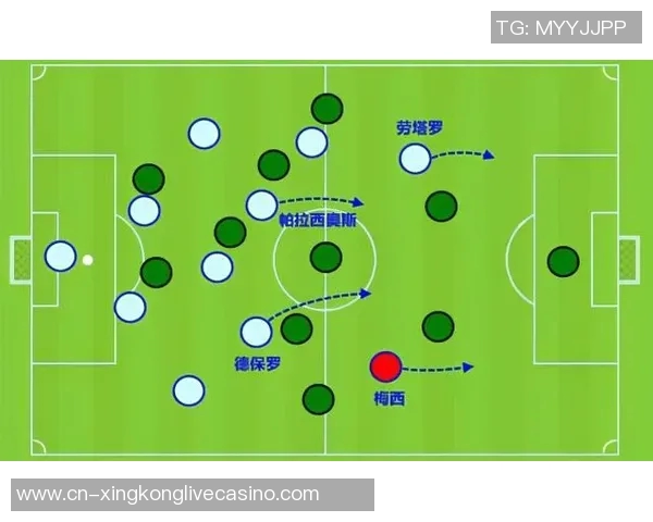 足球教练战术板的应用与技巧解析助力球队战术提升与胜利之路
